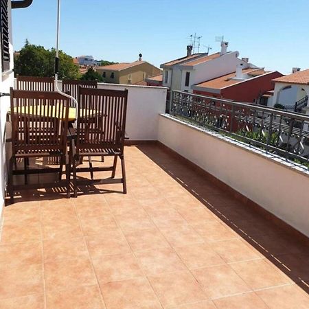 Apartments Berto - 500M To The Beach Ровинь Экстерьер фото