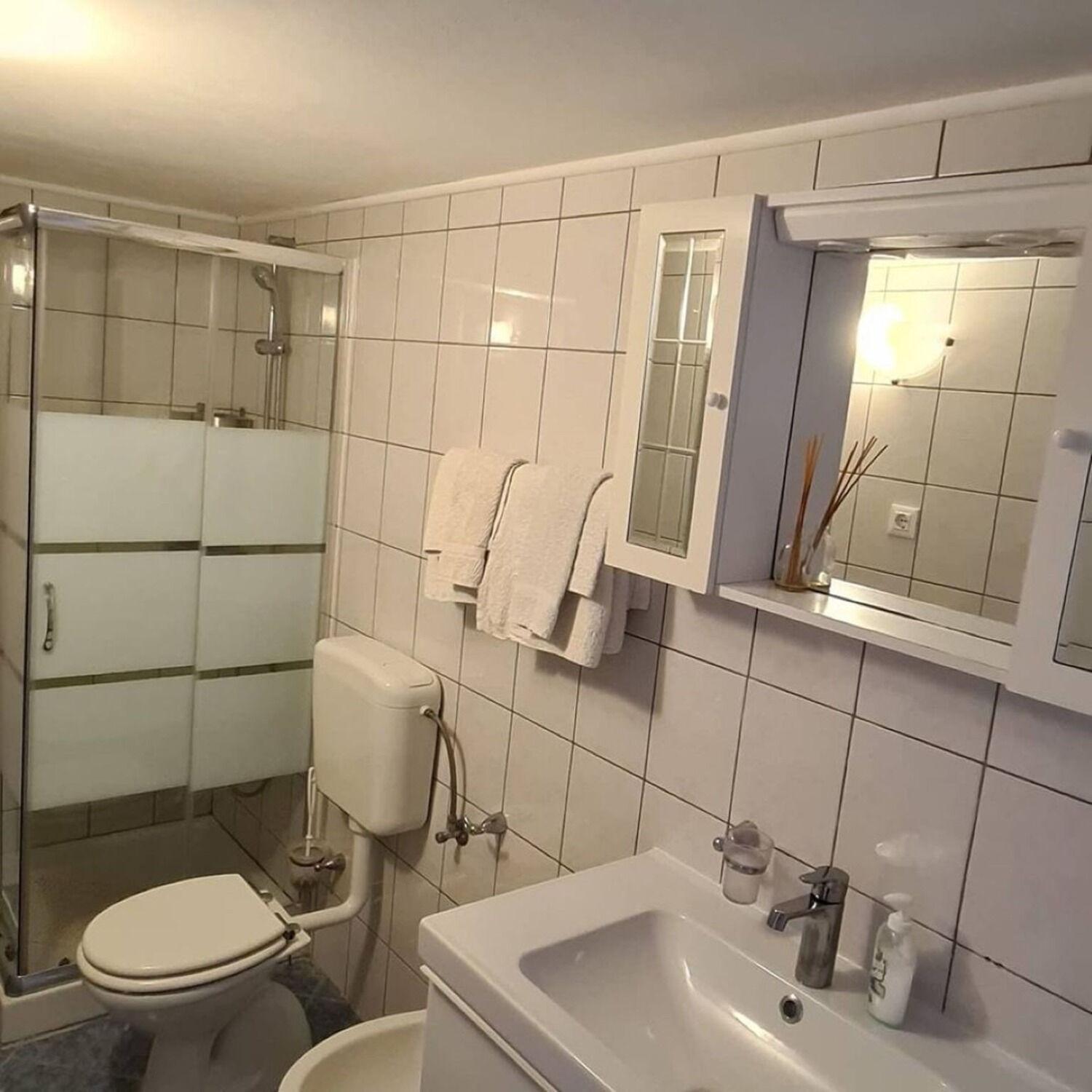 Apartments Berto - 500M To The Beach Ровинь Экстерьер фото