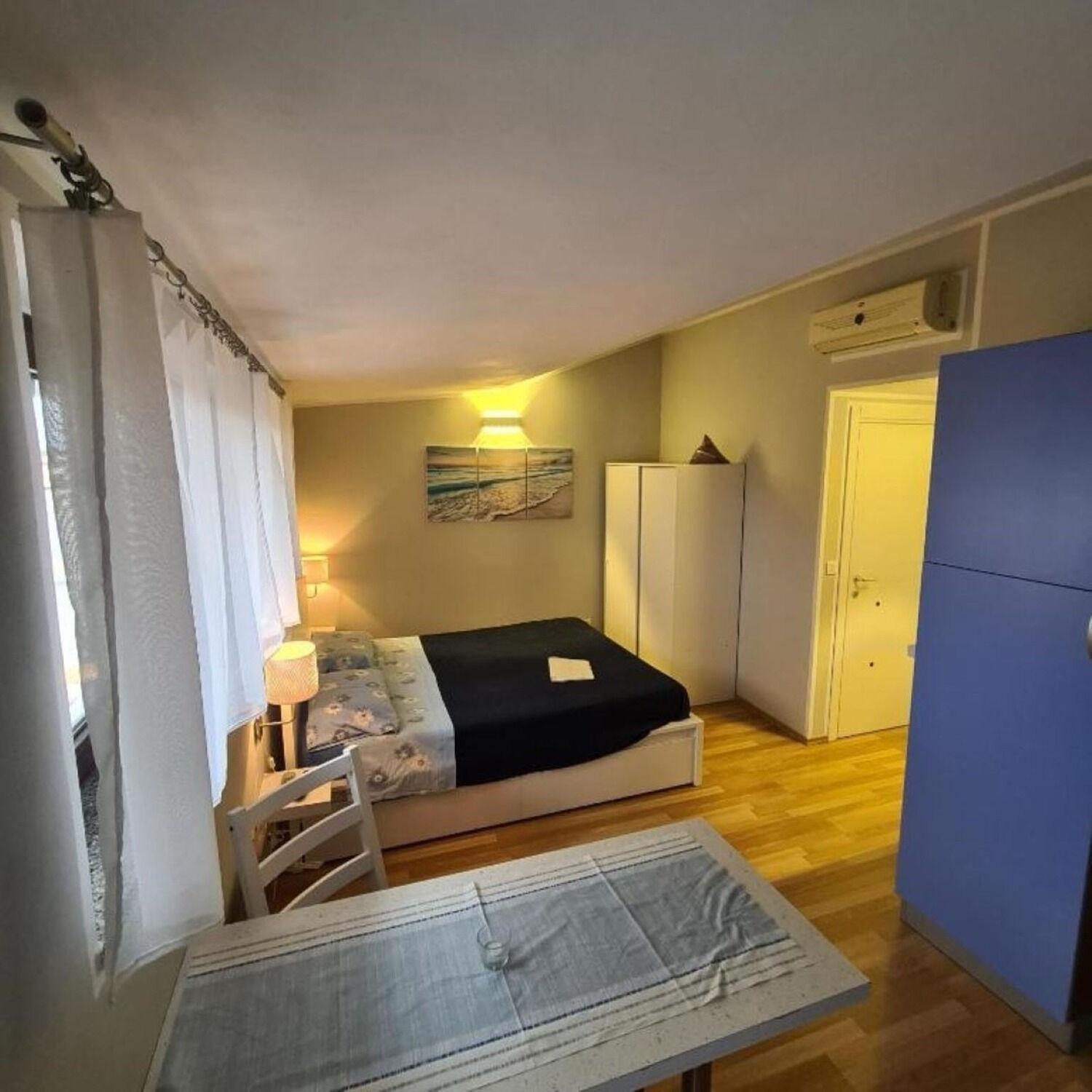 Apartments Berto - 500M To The Beach Ровинь Экстерьер фото
