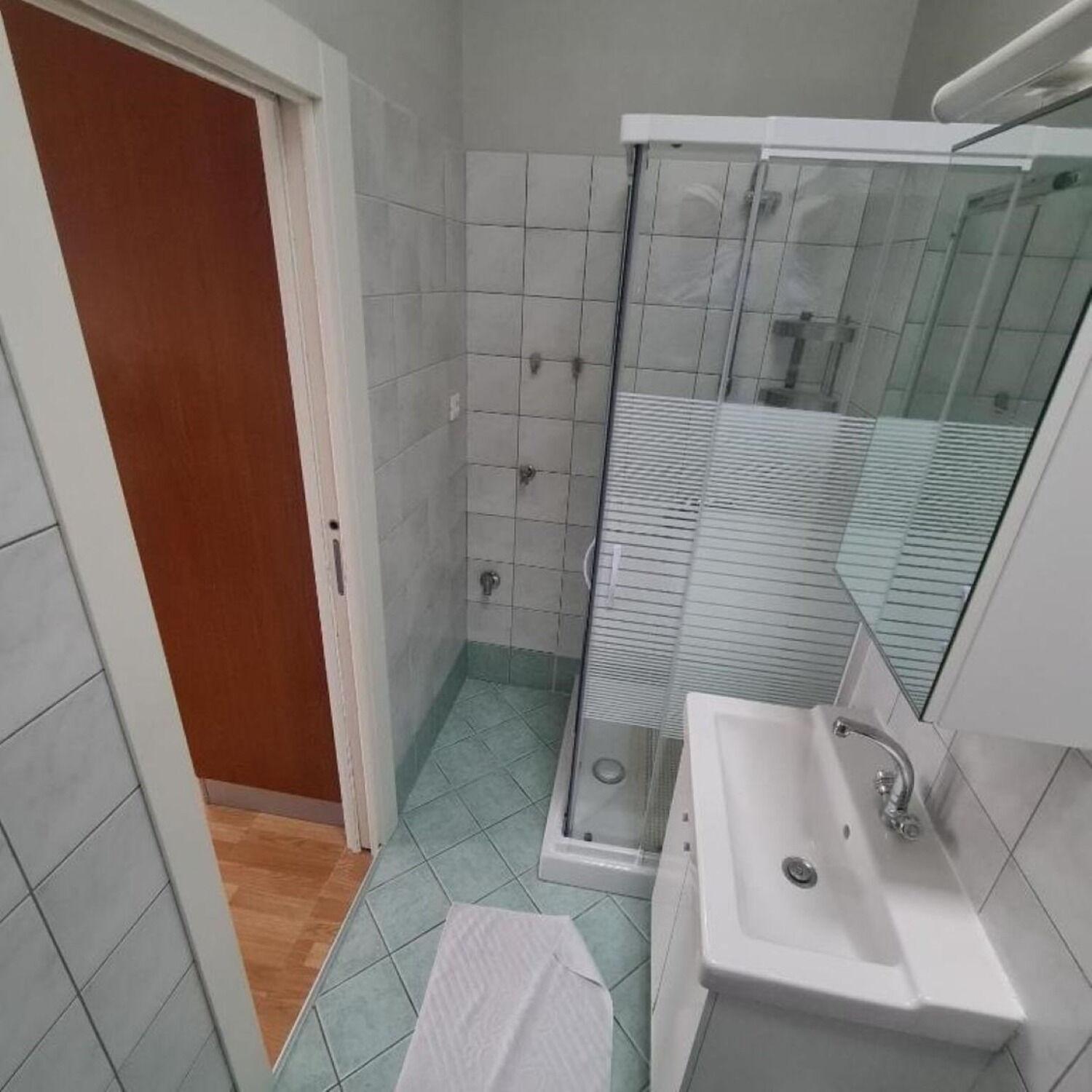 Apartments Berto - 500M To The Beach Ровинь Экстерьер фото